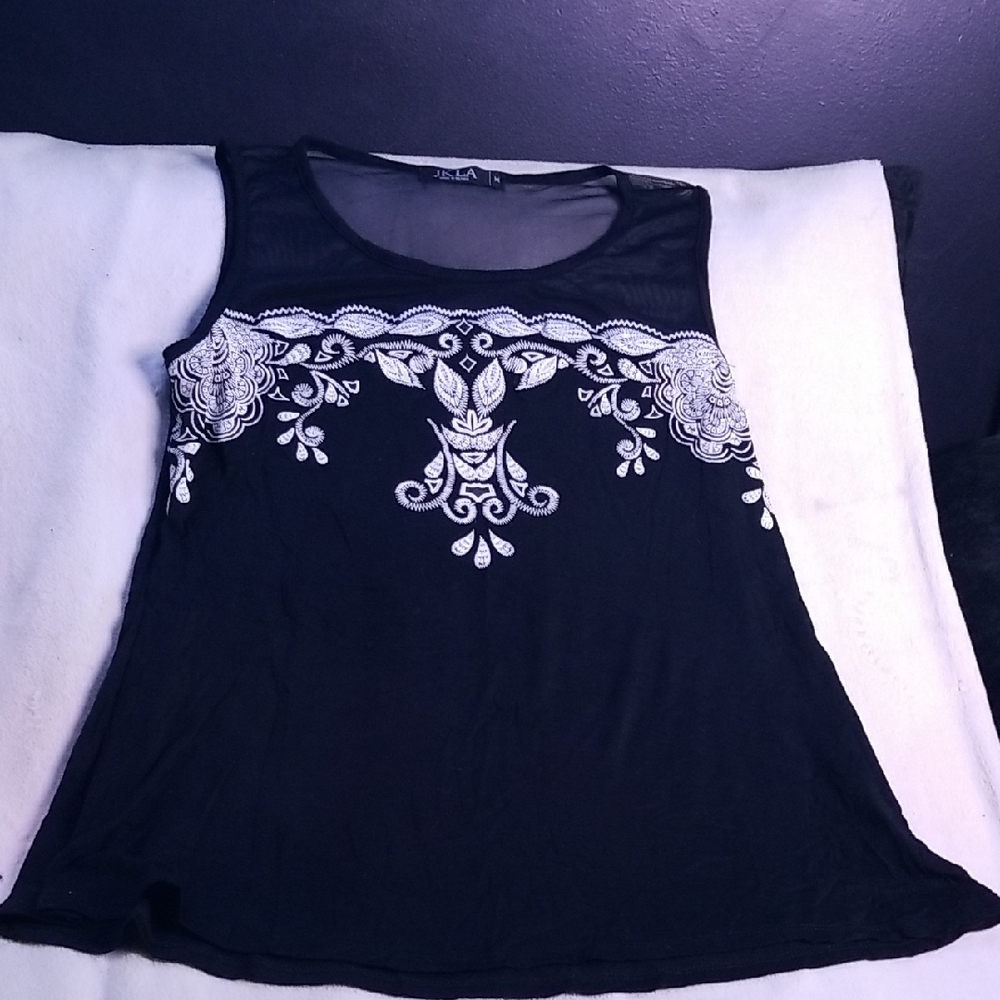Zara Black Tank Top with White Embroidery